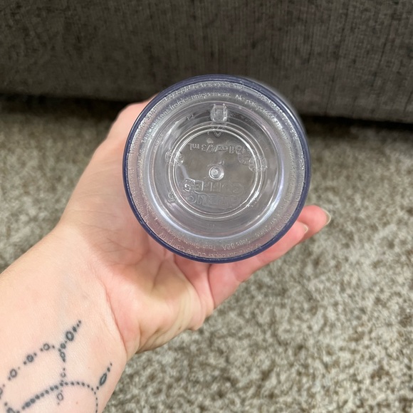 Starbucks Clear Grande Acrylic Cold Cup Tumbler (16oz) - Picture 4 of 4